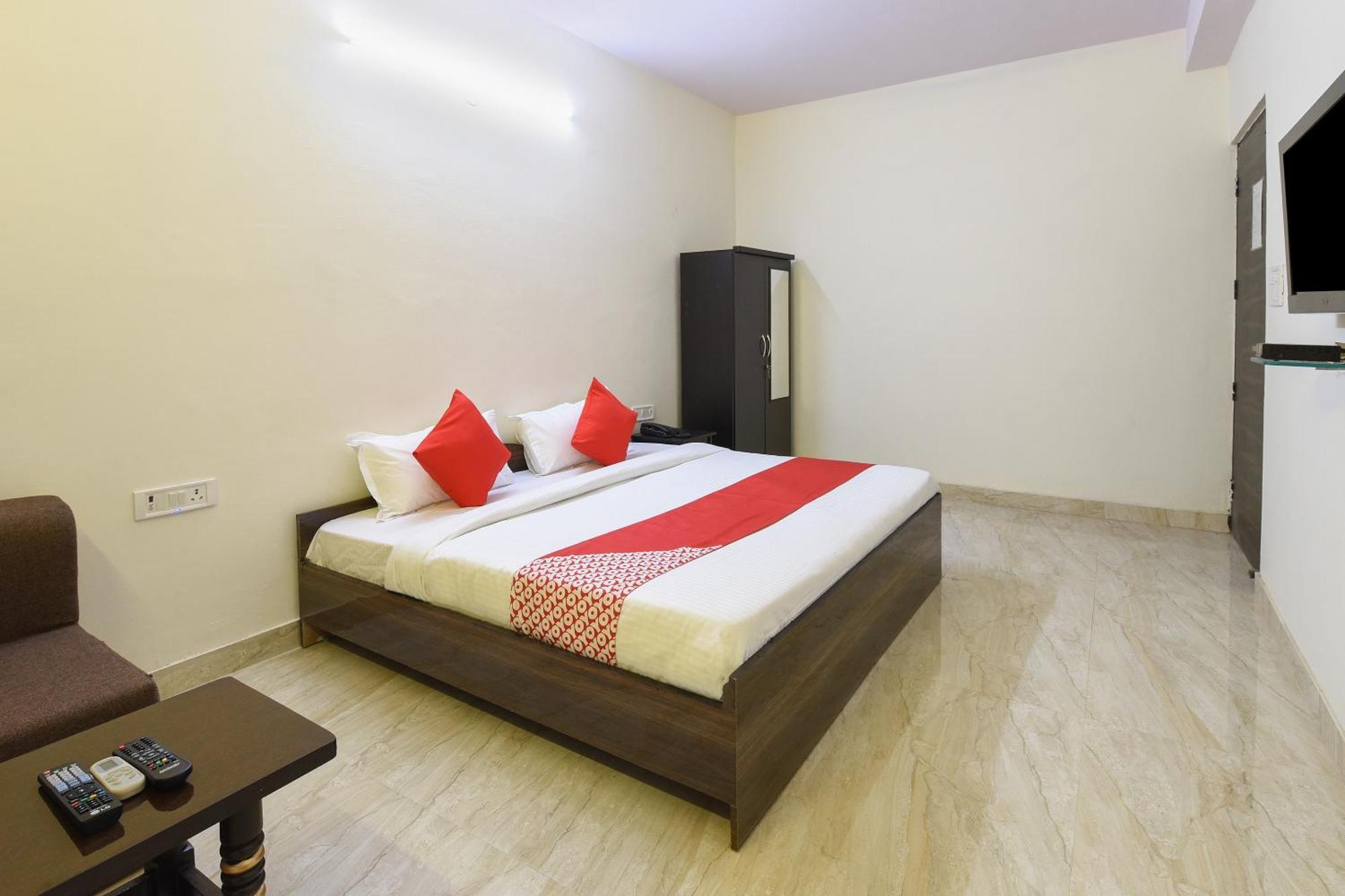 Hotel O Club Residency 뉴델리 외부 사진