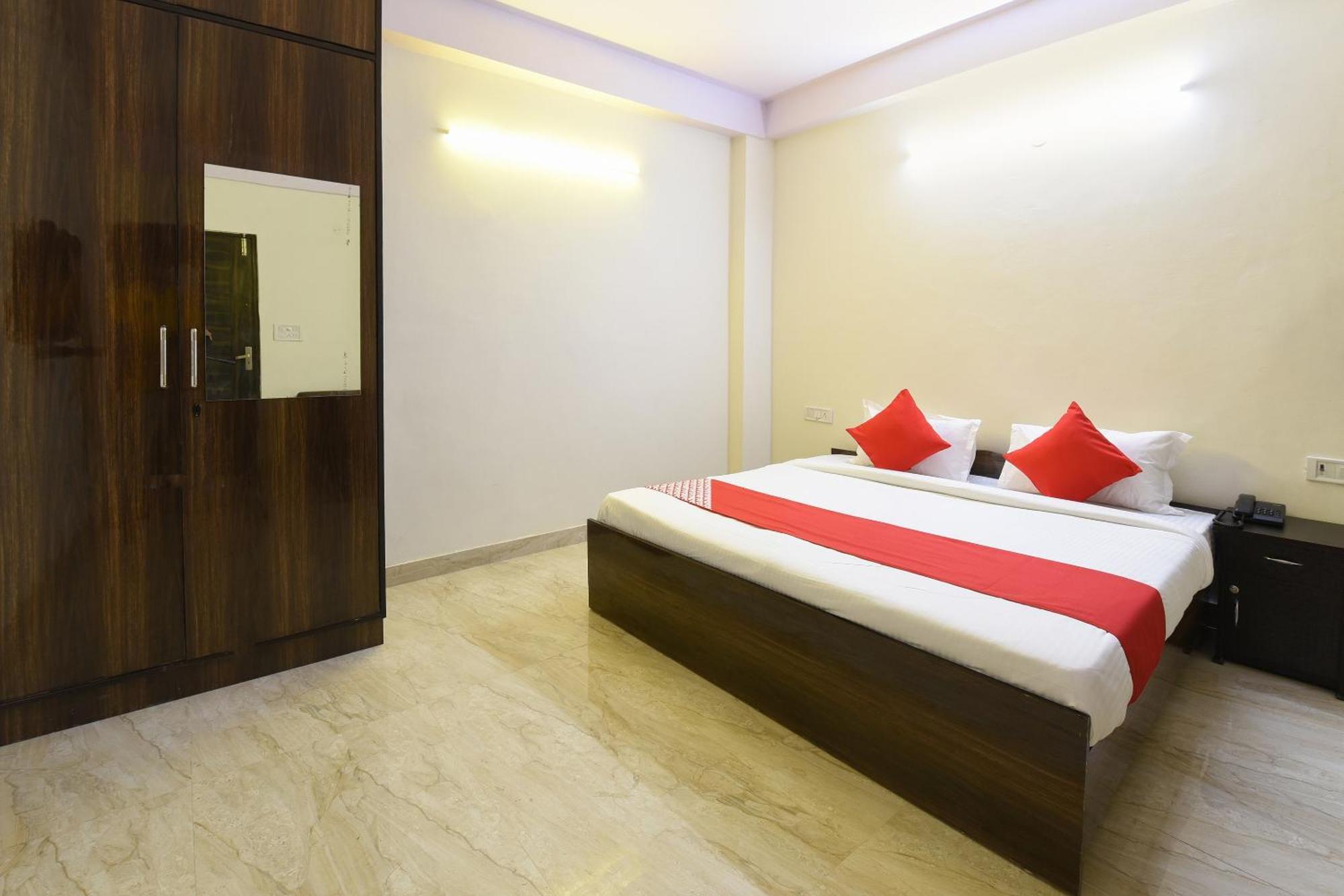 Hotel O Club Residency 뉴델리 외부 사진